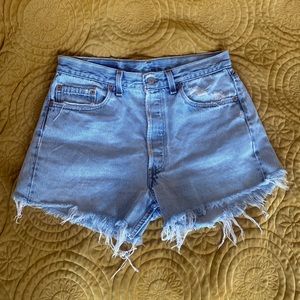 33w USA Vintage Levi's 501 Distressed Cut Off Shorts